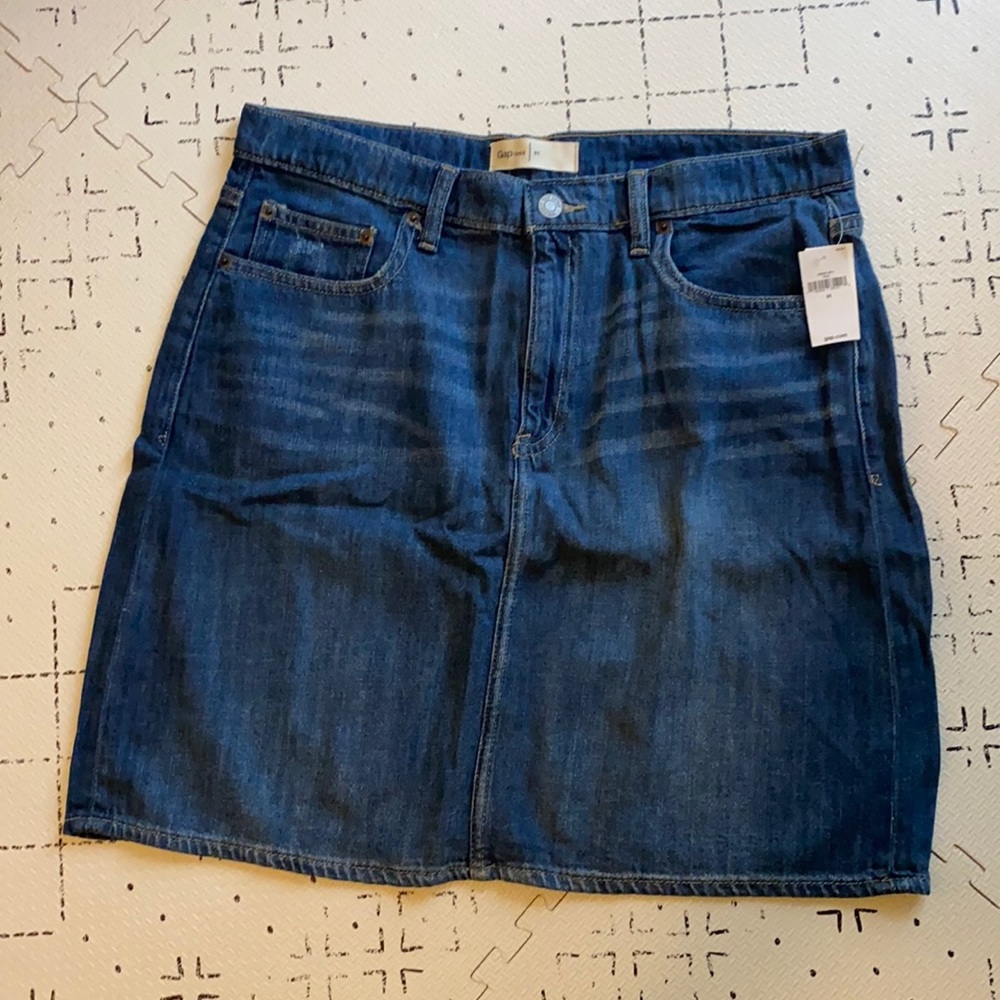 NWT GAP 1969  Dark Wash Denim Mini Skirt